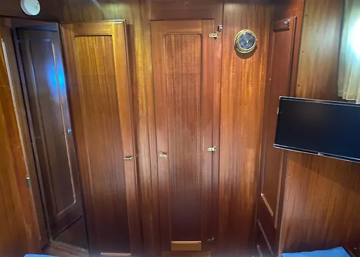 Delphin 4 Odysea It San Remo